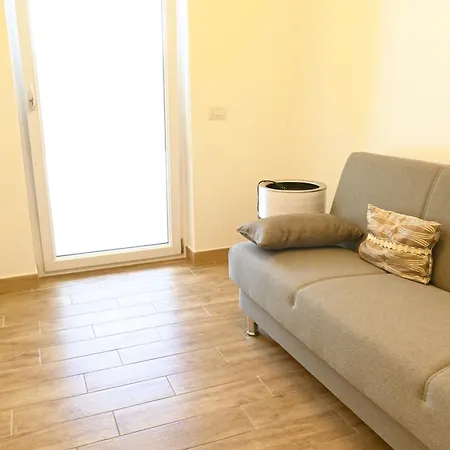 Relux Apartment *